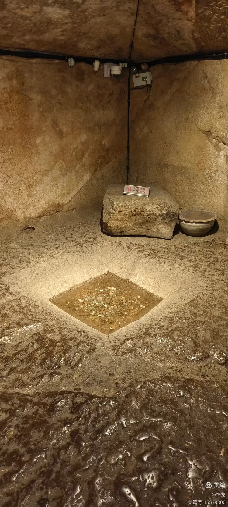 龟山汉墓为西汉第六代楚王刘注的夫妻合葬墓